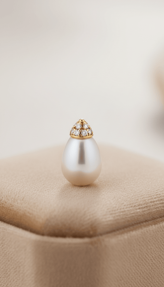 Pendante perle ivoire satiné et diamant